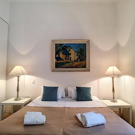 Nestor&jeeves - Palais Alice - - Very Close Sea